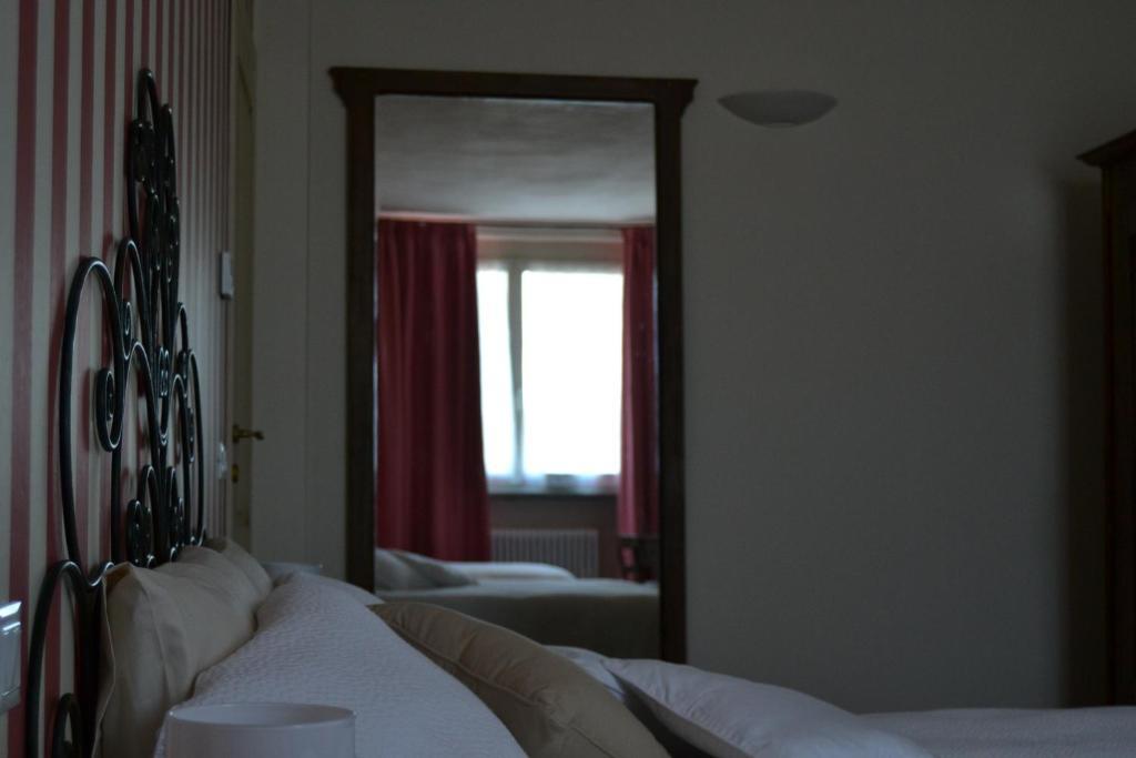 Agriturismo Costa Dei Platani Acqui Terme Phòng bức ảnh
