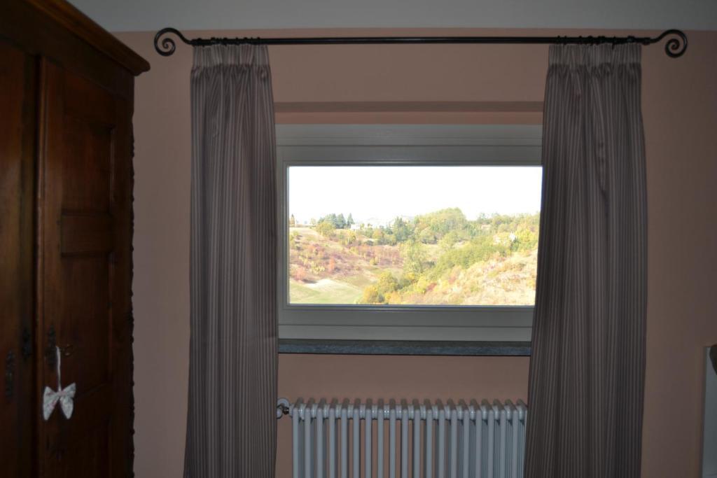Agriturismo Costa Dei Platani Acqui Terme Phòng bức ảnh