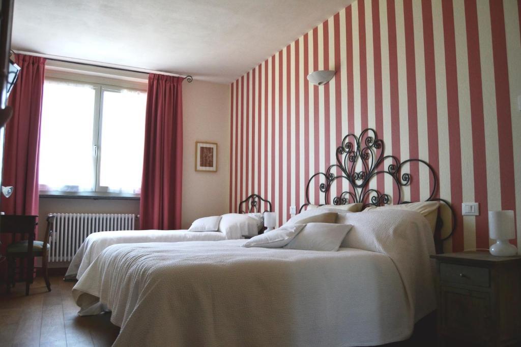 Agriturismo Costa Dei Platani Acqui Terme Phòng bức ảnh