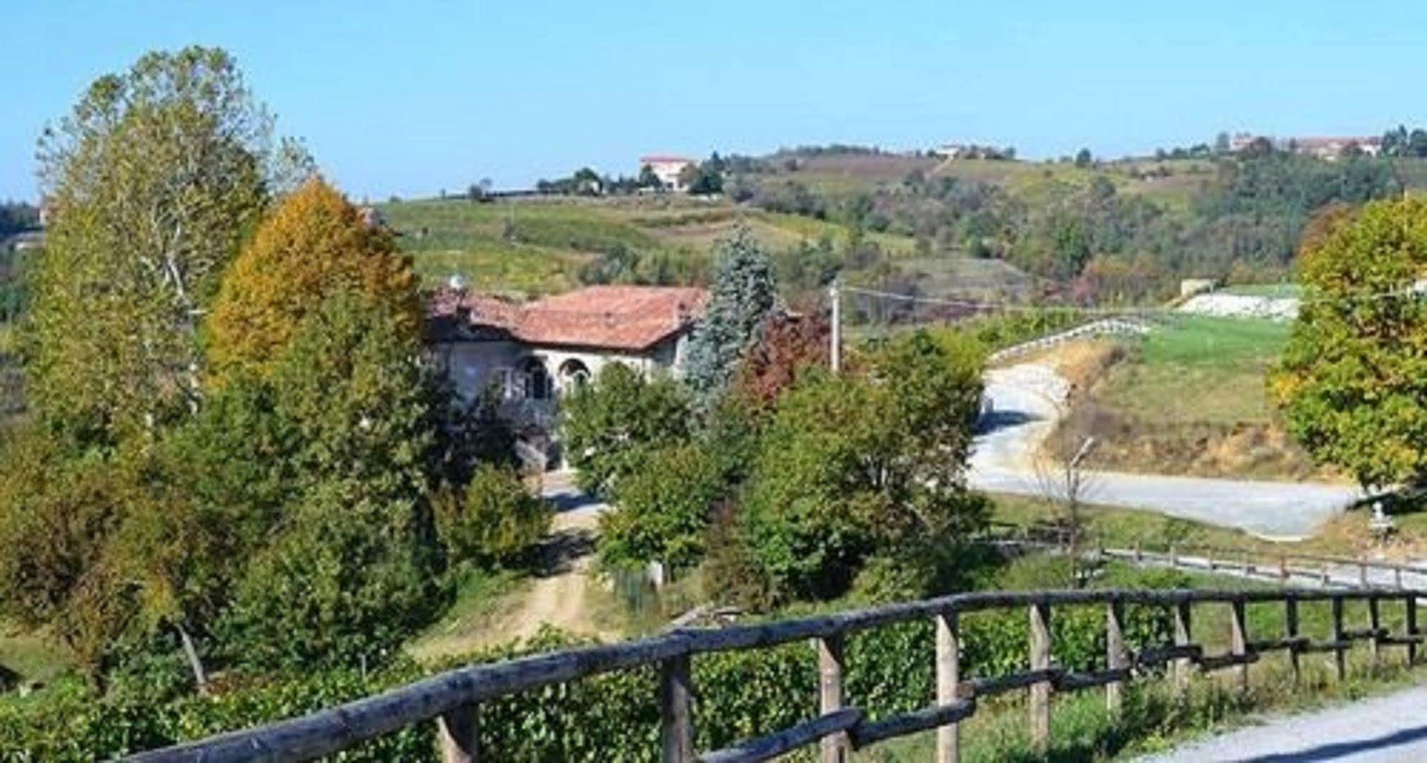 Agriturismo Costa Dei Platani Acqui Terme Ngoại thất bức ảnh