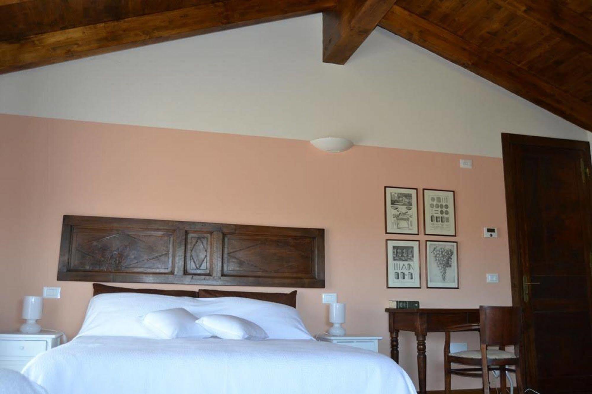 Agriturismo Costa Dei Platani Acqui Terme Ngoại thất bức ảnh